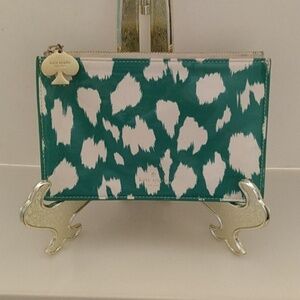 Kate Spade Painterly Cheetah Ikat Green Pouch Bag Clutch